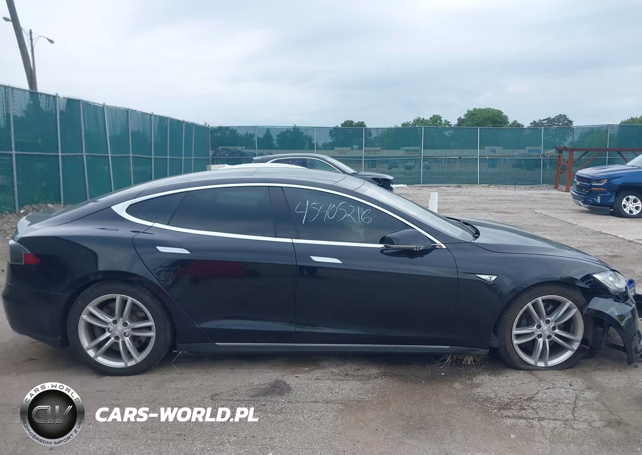 2015 Tesla Model S 70D-85D-P85D VIN:5YJSA1E28FF103716 - 12