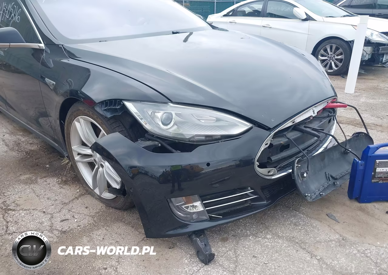 2015 Tesla Model S 70D-85D-P85D VIN:5YJSA1E28FF103716 - 6