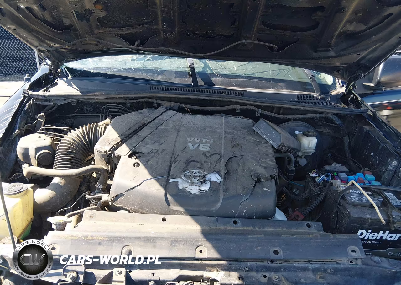 2013 Toyota Tacoma Base V6 VIN:5TFLU4EN0DX056868 - 10