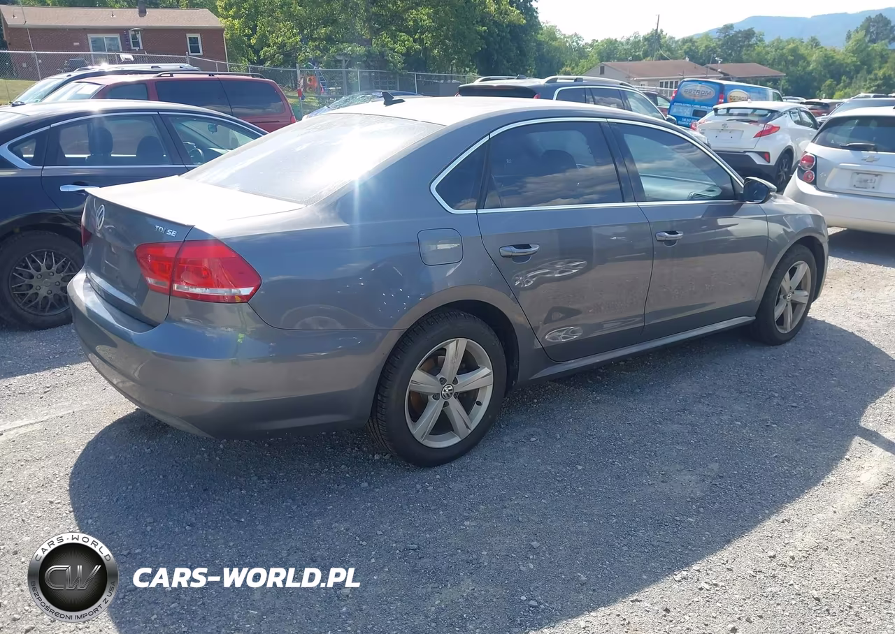 2012 Volkswagen Passat 2.0L Tdi Se VIN:1VWBN7A33CC026331 - 4