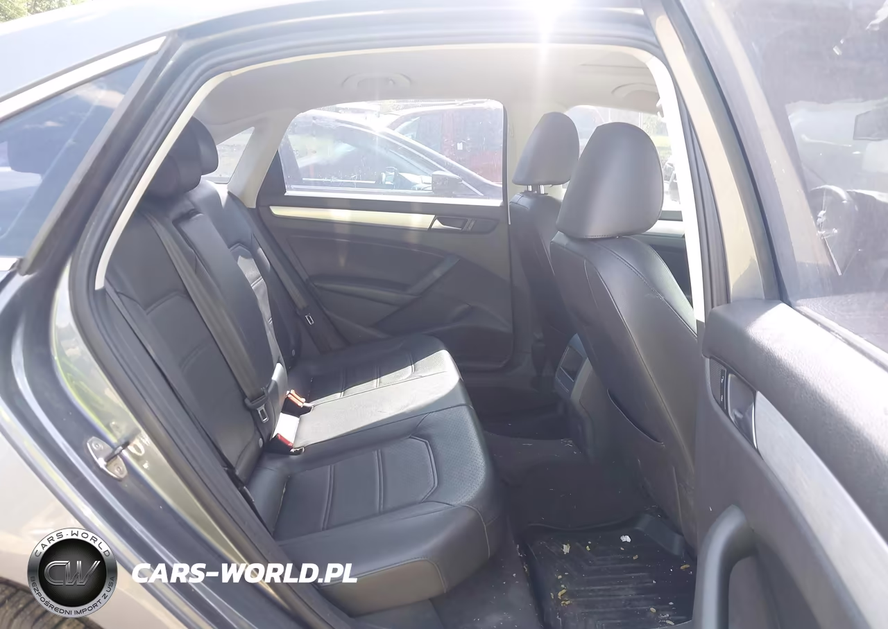 2012 Volkswagen Passat 2.0L Tdi Se VIN:1VWBN7A33CC026331 - 8
