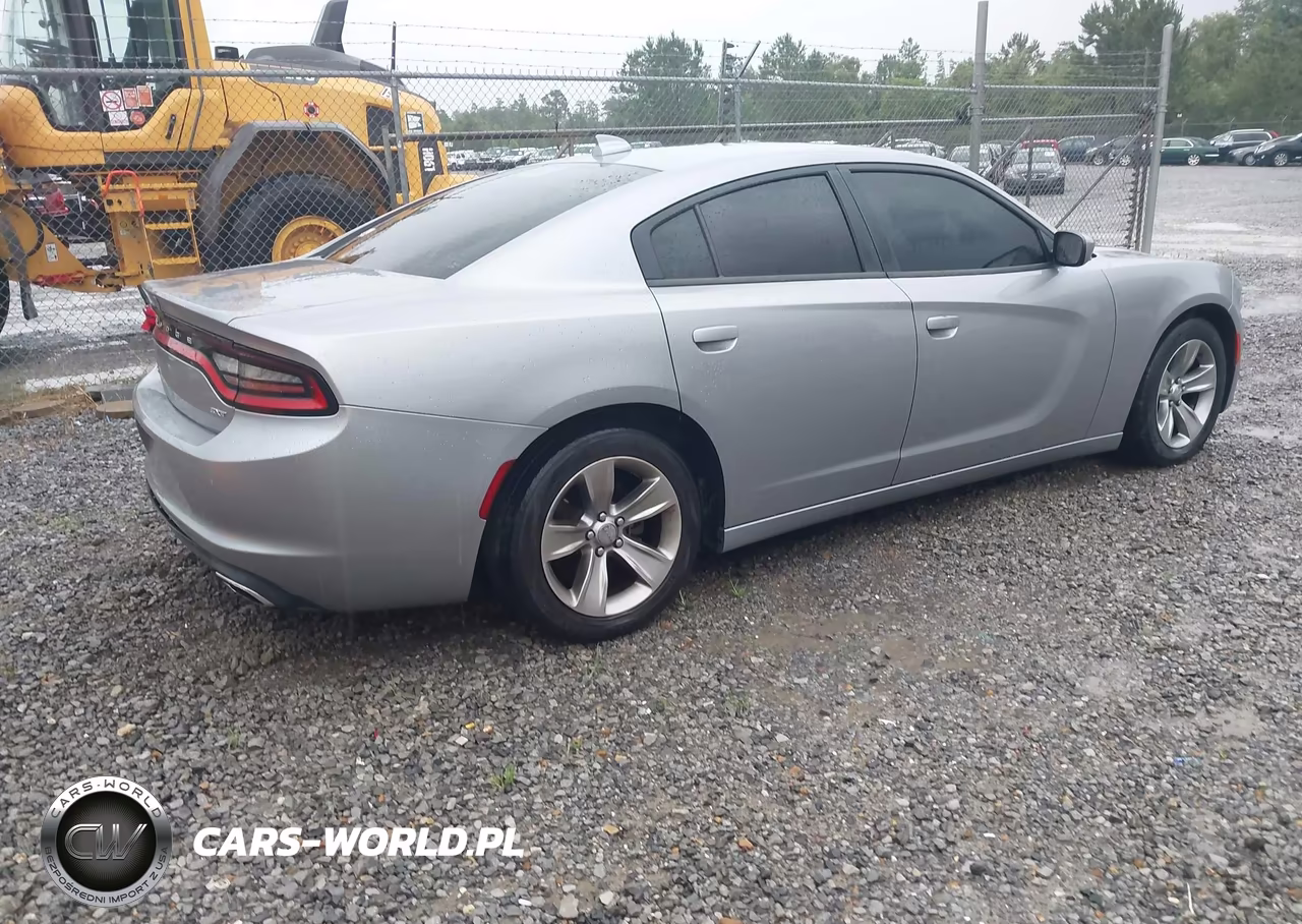 2016 Dodge Charger Sxt VIN:2C3CDXHGXGH286039 - 4