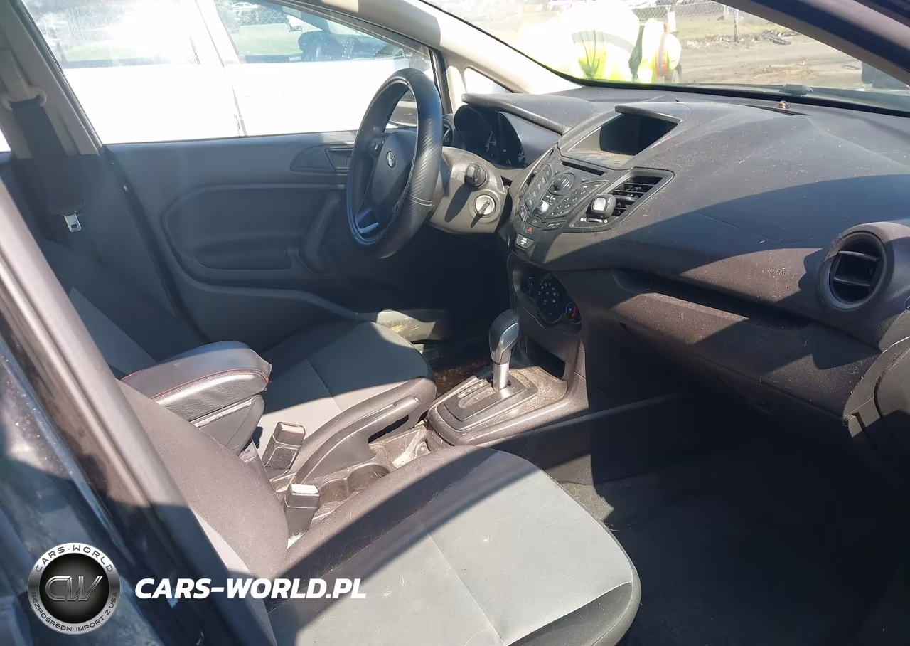 2015 Ford Fiesta S VIN:3FADP4AJ6FM157457 - 5