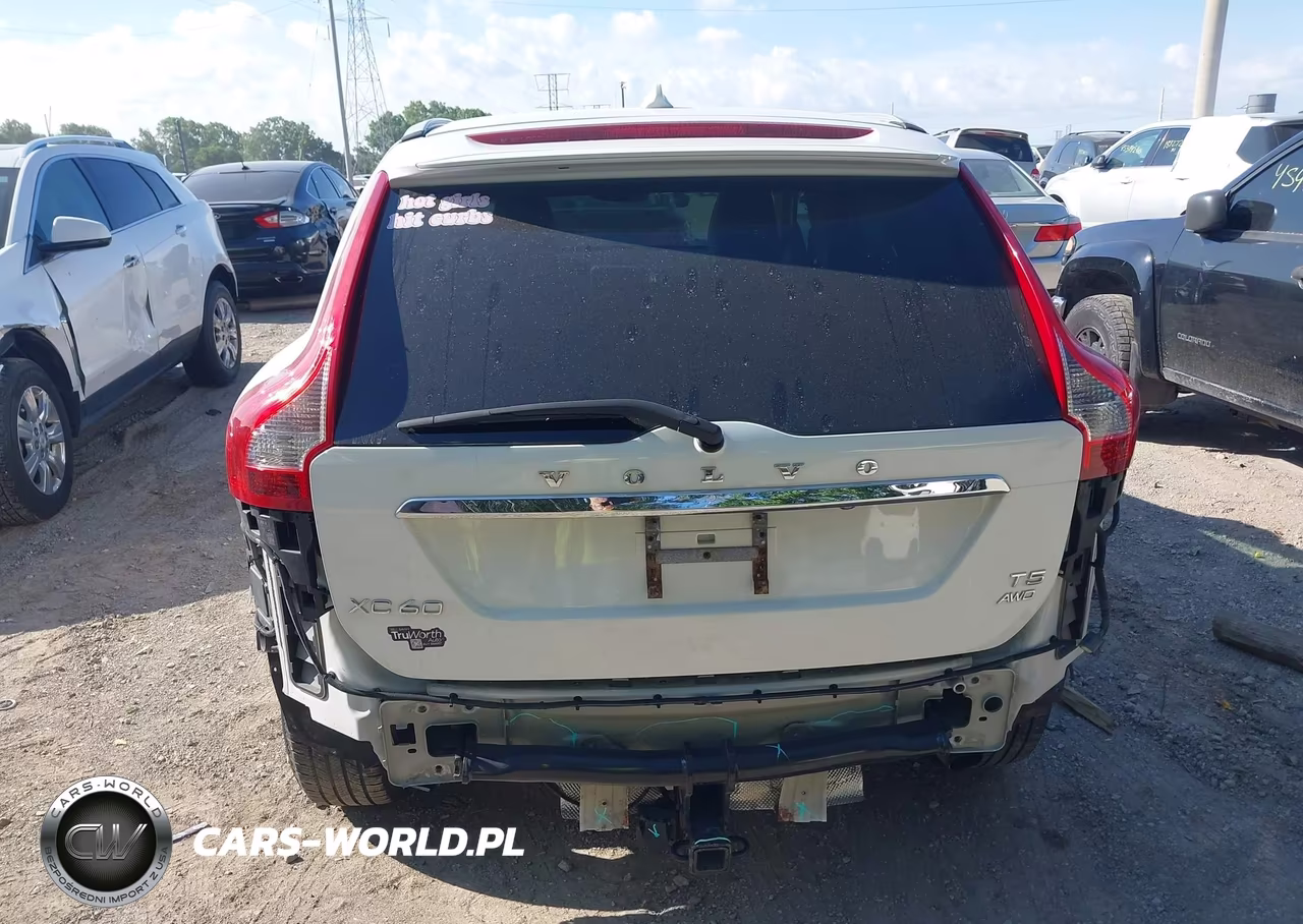 2015 Volvo Xc60 T5 Platinum VIN:YV4612RM1F2724458 - 16