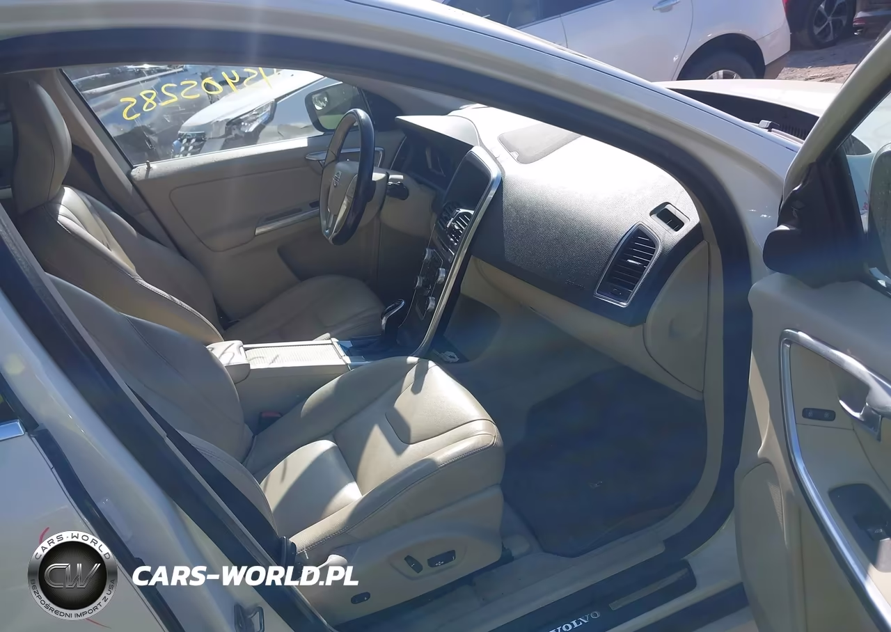 2015 Volvo Xc60 T5 Platinum VIN:YV4612RM1F2724458 - 5