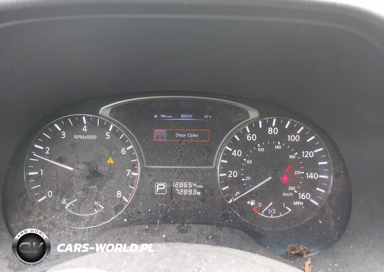 2014 Nissan Pathfinder S VIN:5N1AR2MM9EC650062 - 7