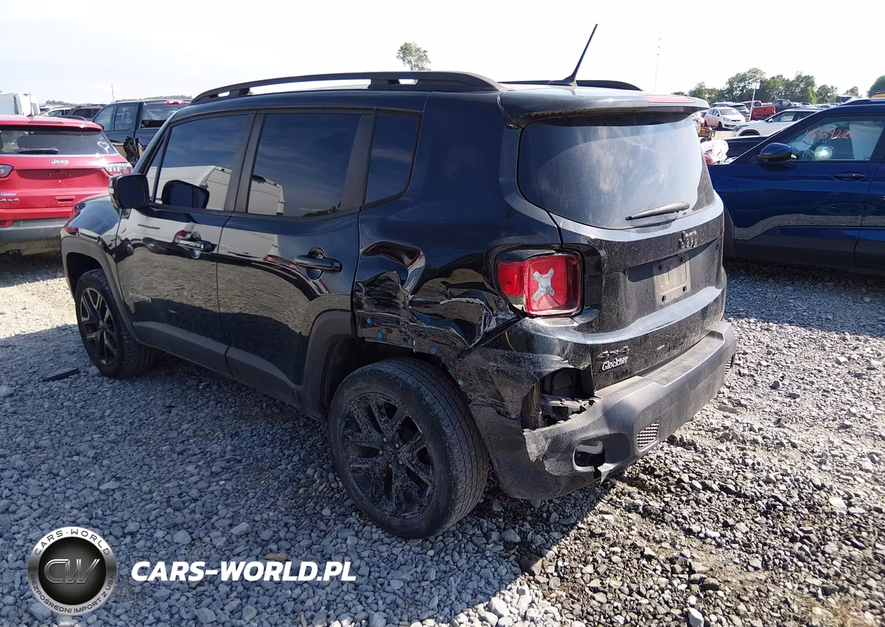 2017 Jeep Renegade Altitude 4X4 VIN:ZACCJBBB5HPF80369 - 3