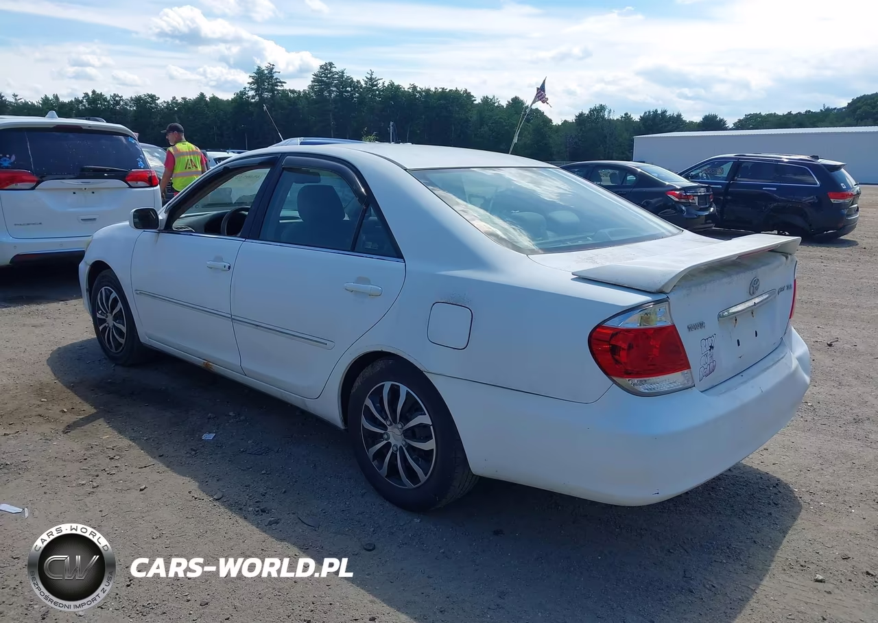 2006 Toyota Camry Xle VIN:4T1BE30K46U720993 - 3