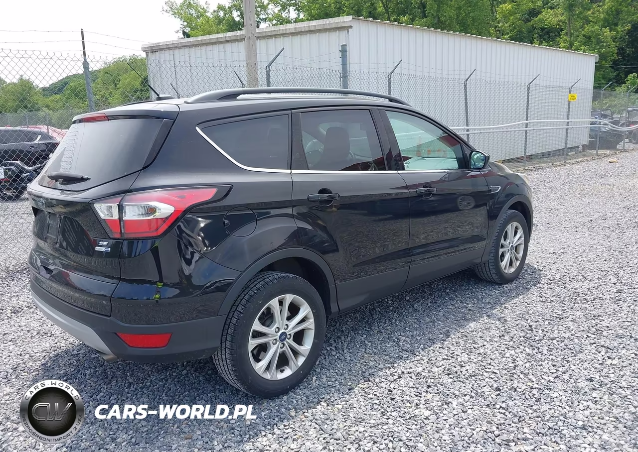 2018 Ford Escape Se VIN:1FMCU9GD6JUD08794 - 4