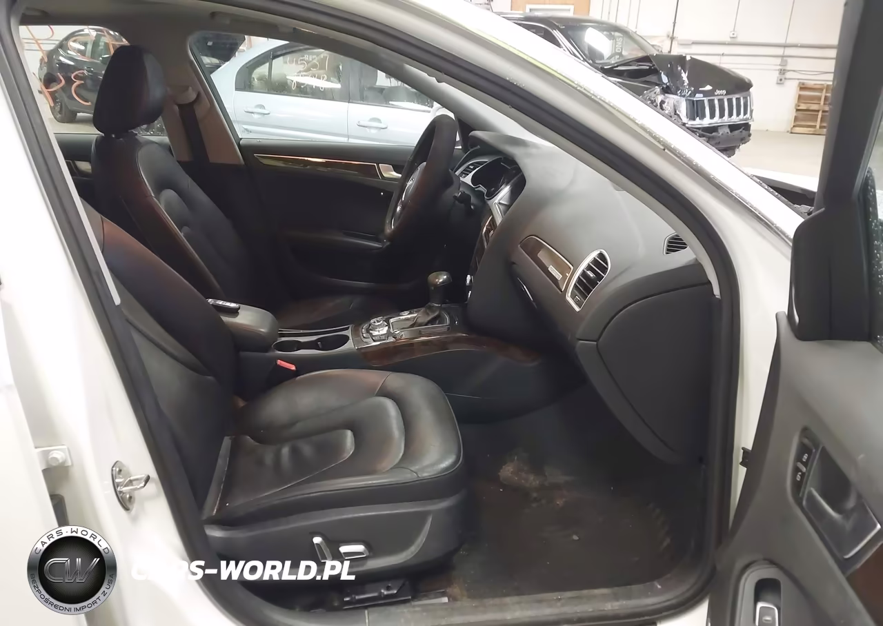 2016 Audi A4 Premium Plus VIN:WAUFFAFL7GN015623 - 5