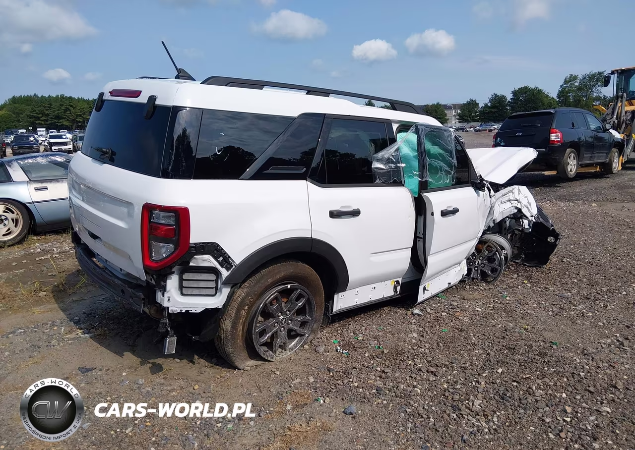 2024 Ford Bronco Sport Big Bend VIN:3FMCR9B68RRF74105 - 4