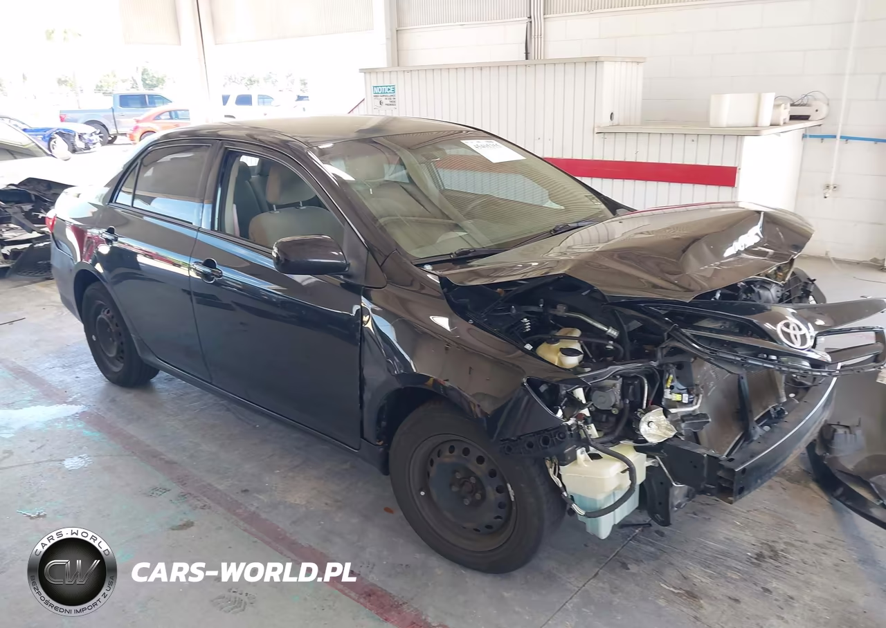 2013 Toyota Corolla L – zdjęcie 1 z 15