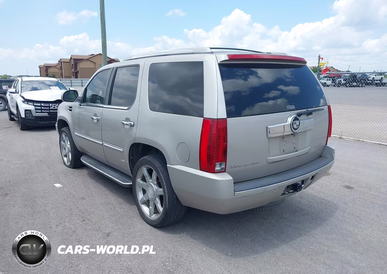2007 Cadillac Escalade VIN:1GYFK63827R299922 - 3