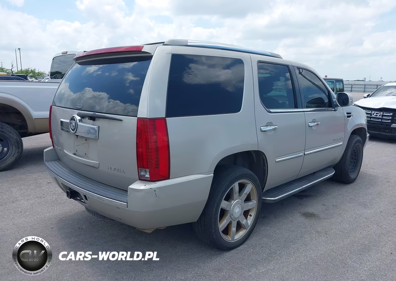2007 Cadillac Escalade VIN:1GYFK63827R299922 - 4