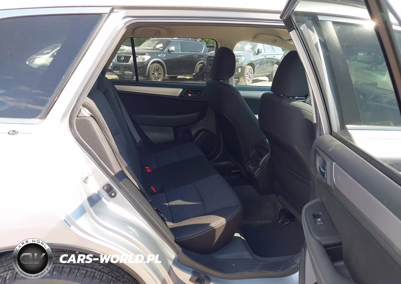 2019 Subaru Outback 2.5I Premium VIN:4S4BSAFC4K3397459 - 8