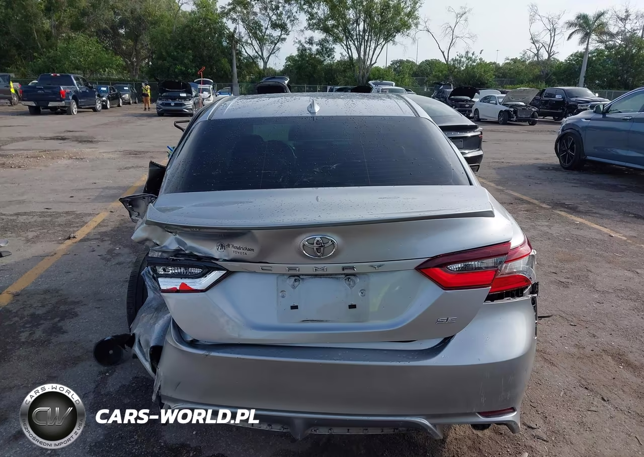 2022 Toyota Camry Se VIN:4T1T11AK7NU621375 - 17