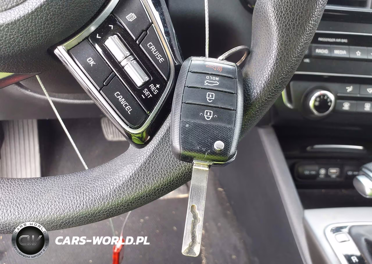 2019 Kia Optima Lx VIN:5XXGT4L39KG352773 - 11