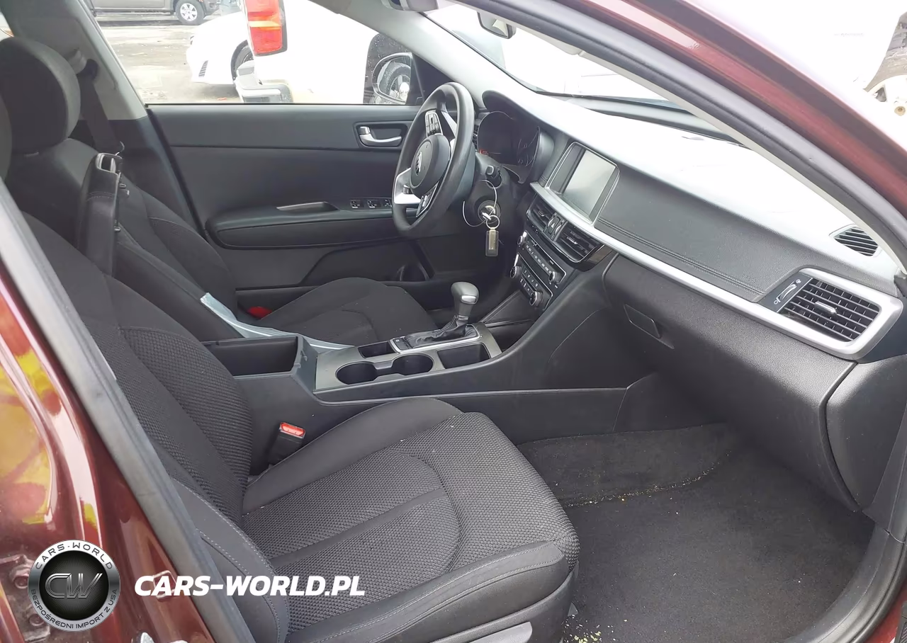 2019 Kia Optima Lx VIN:5XXGT4L39KG352773 - 5