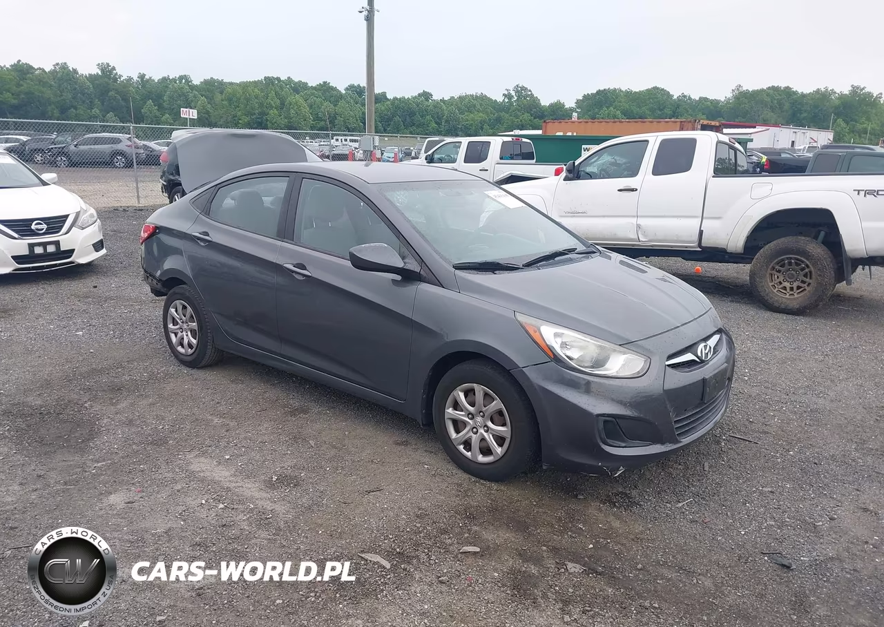 2012 Hyundai Accent Gls – zdjęcie 1 z 11