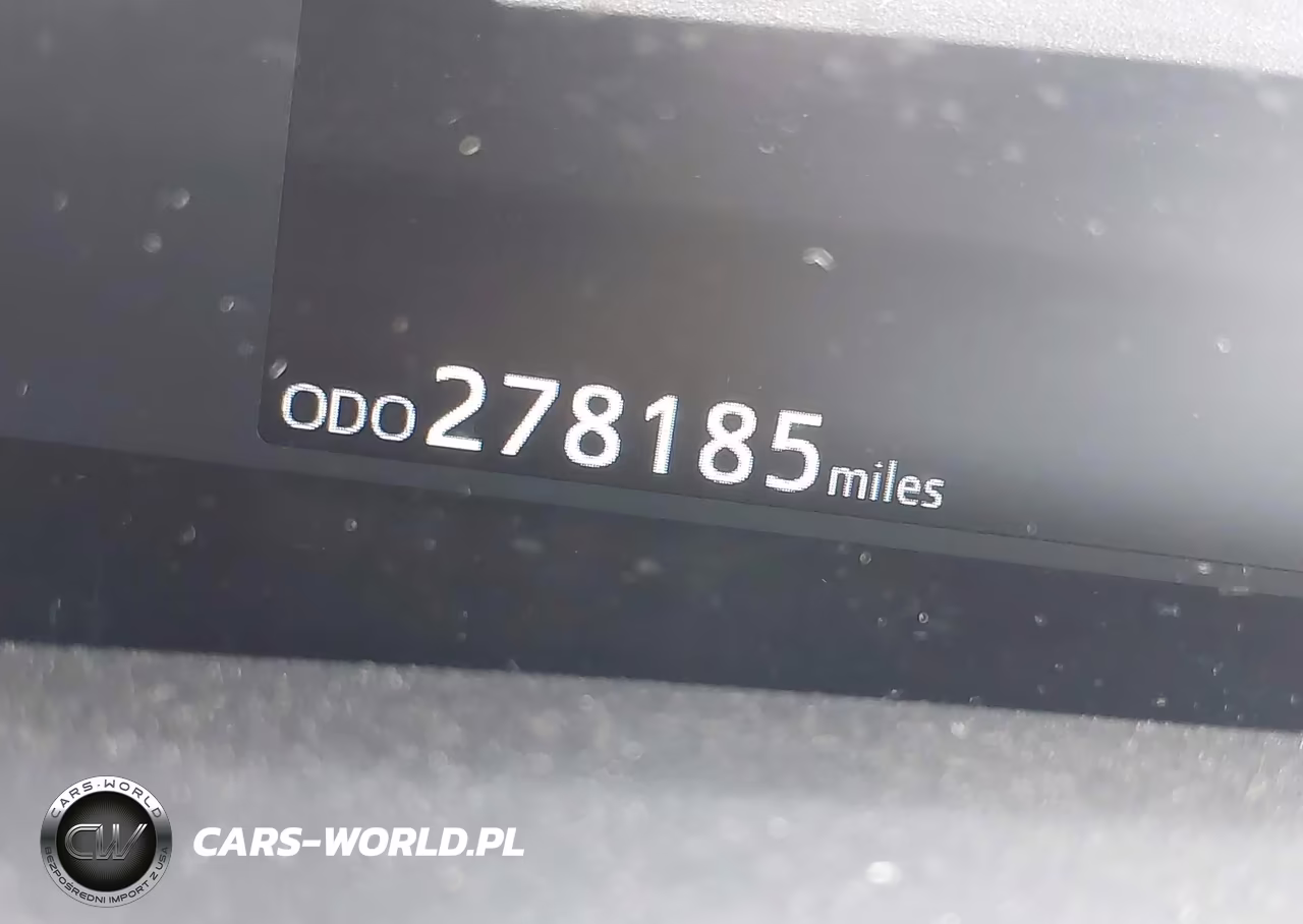 2016 Toyota Prius Four VIN:JTDKARFU6G3524329 - 15