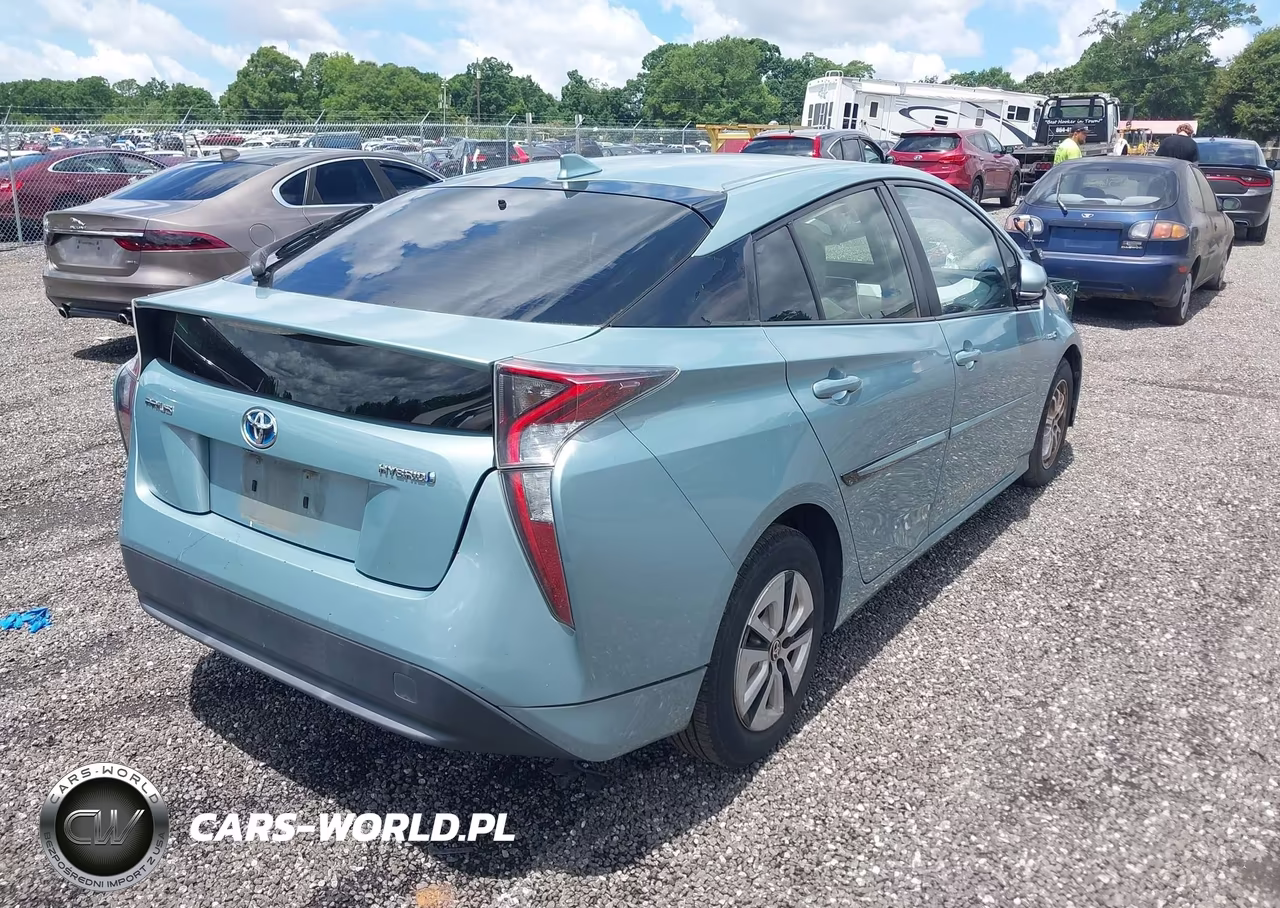 2016 Toyota Prius Four VIN:JTDKARFU6G3524329 - 4