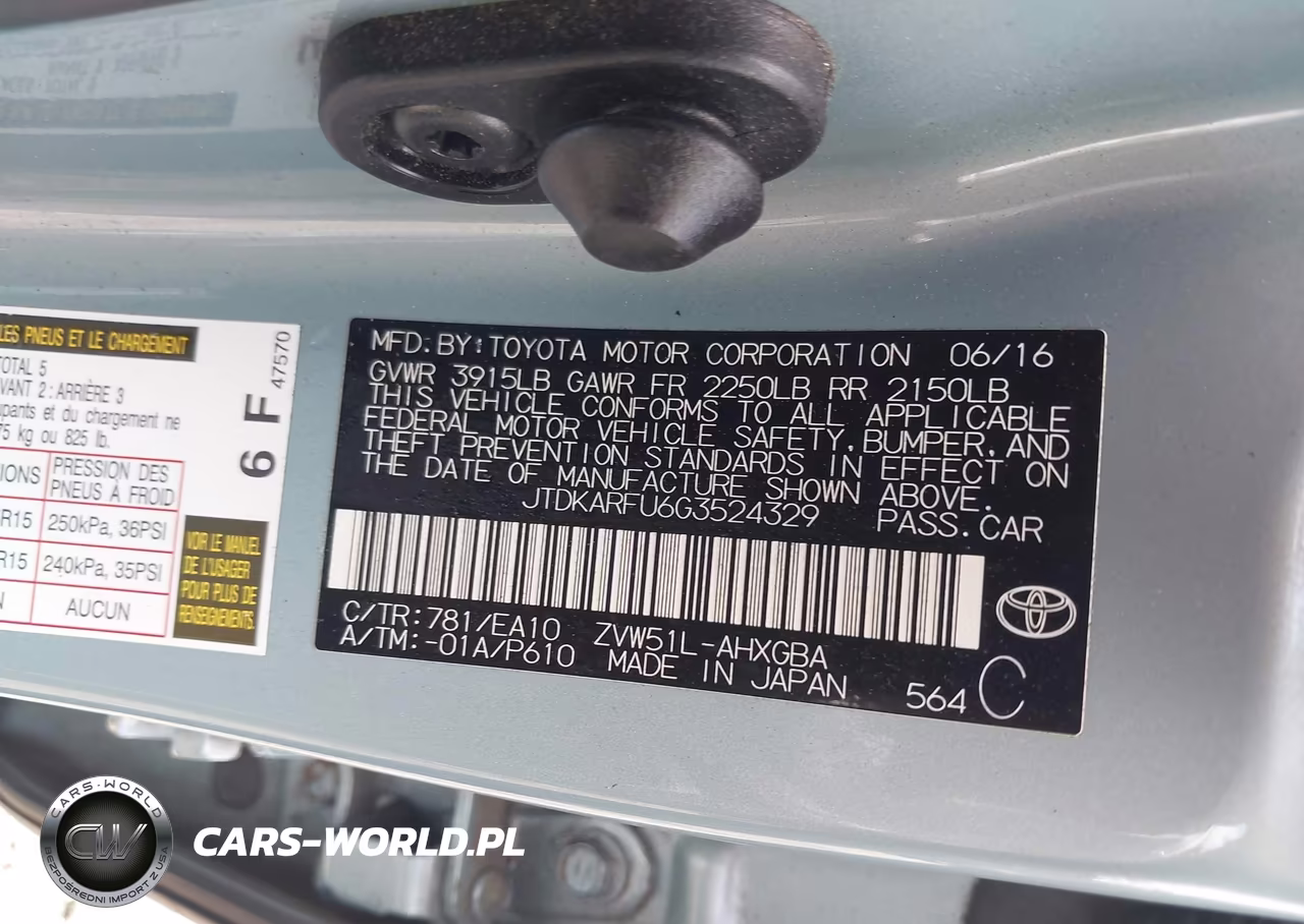 2016 Toyota Prius Four VIN:JTDKARFU6G3524329 - 9
