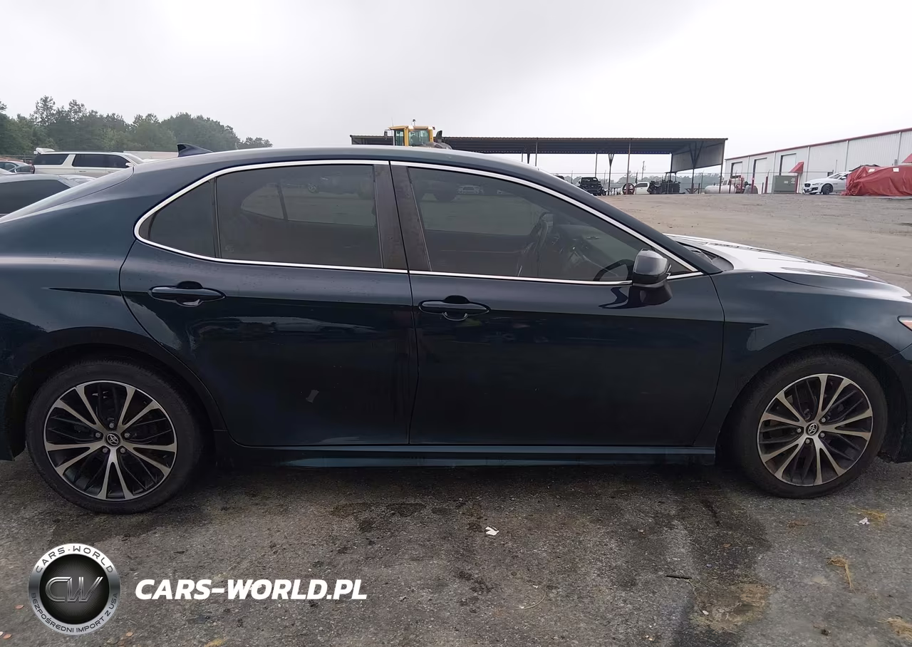 2020 Toyota Camry Se VIN:4T1G11AK3LU877219 - 13