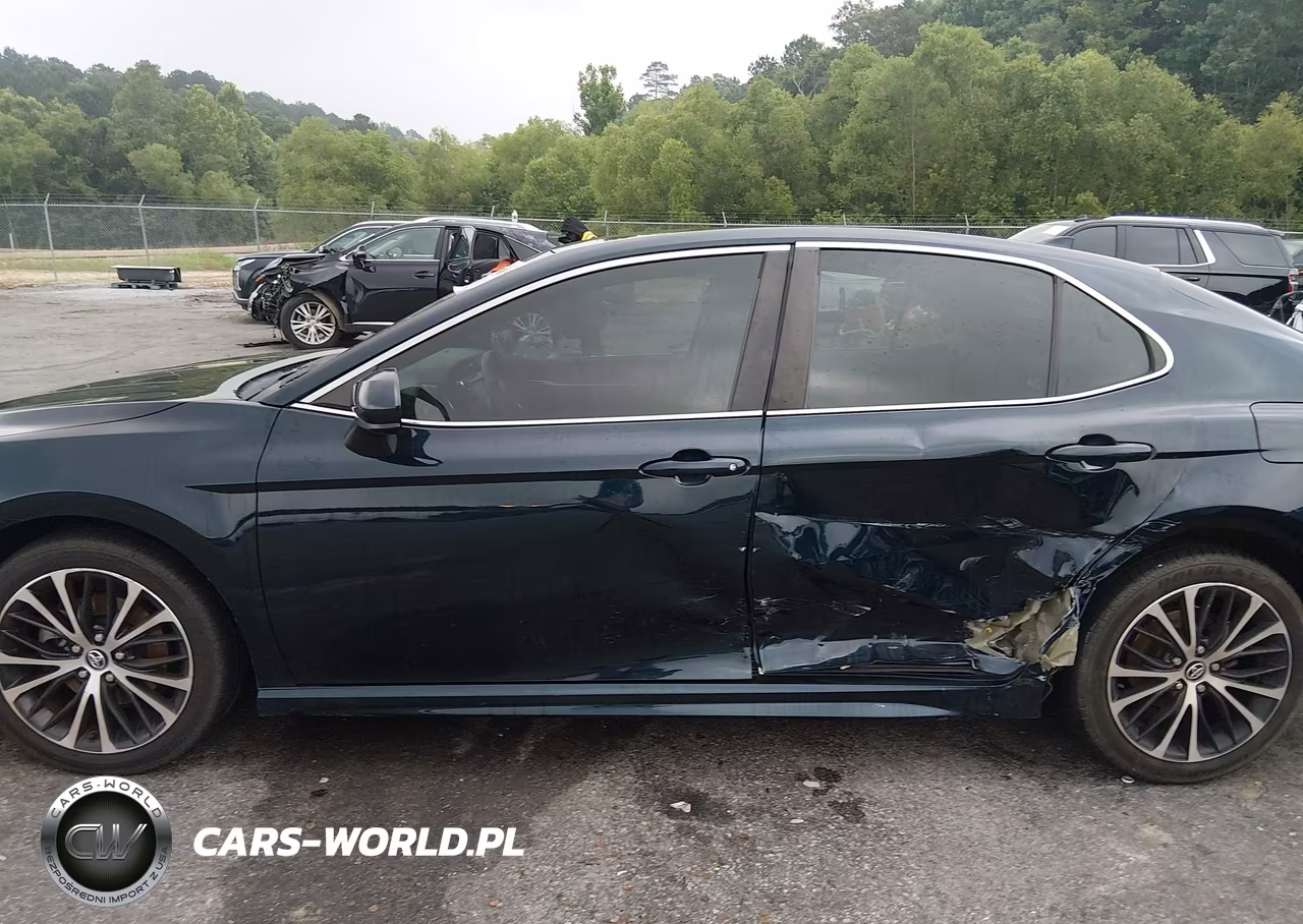 2020 Toyota Camry Se VIN:4T1G11AK3LU877219 - 14