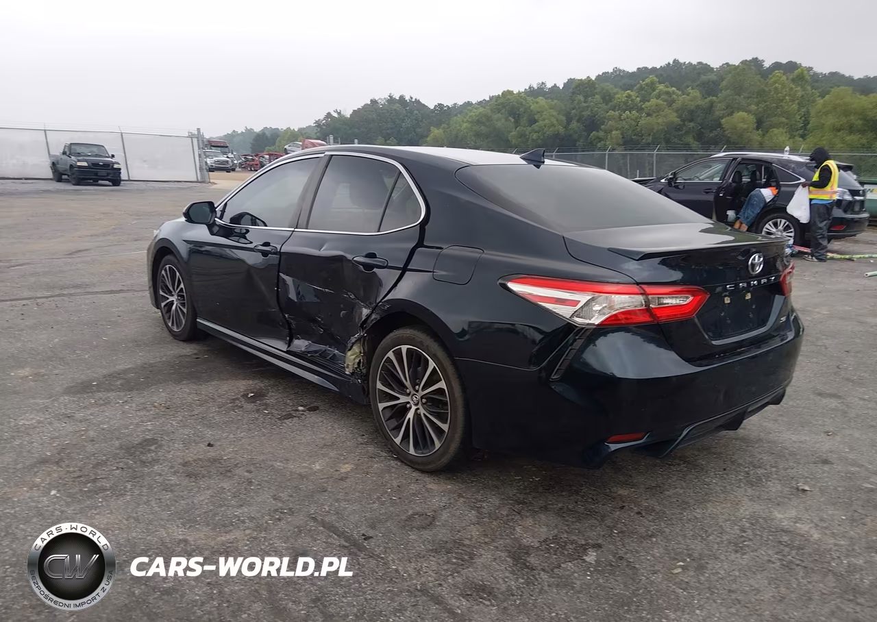 2020 Toyota Camry Se VIN:4T1G11AK3LU877219 - 3