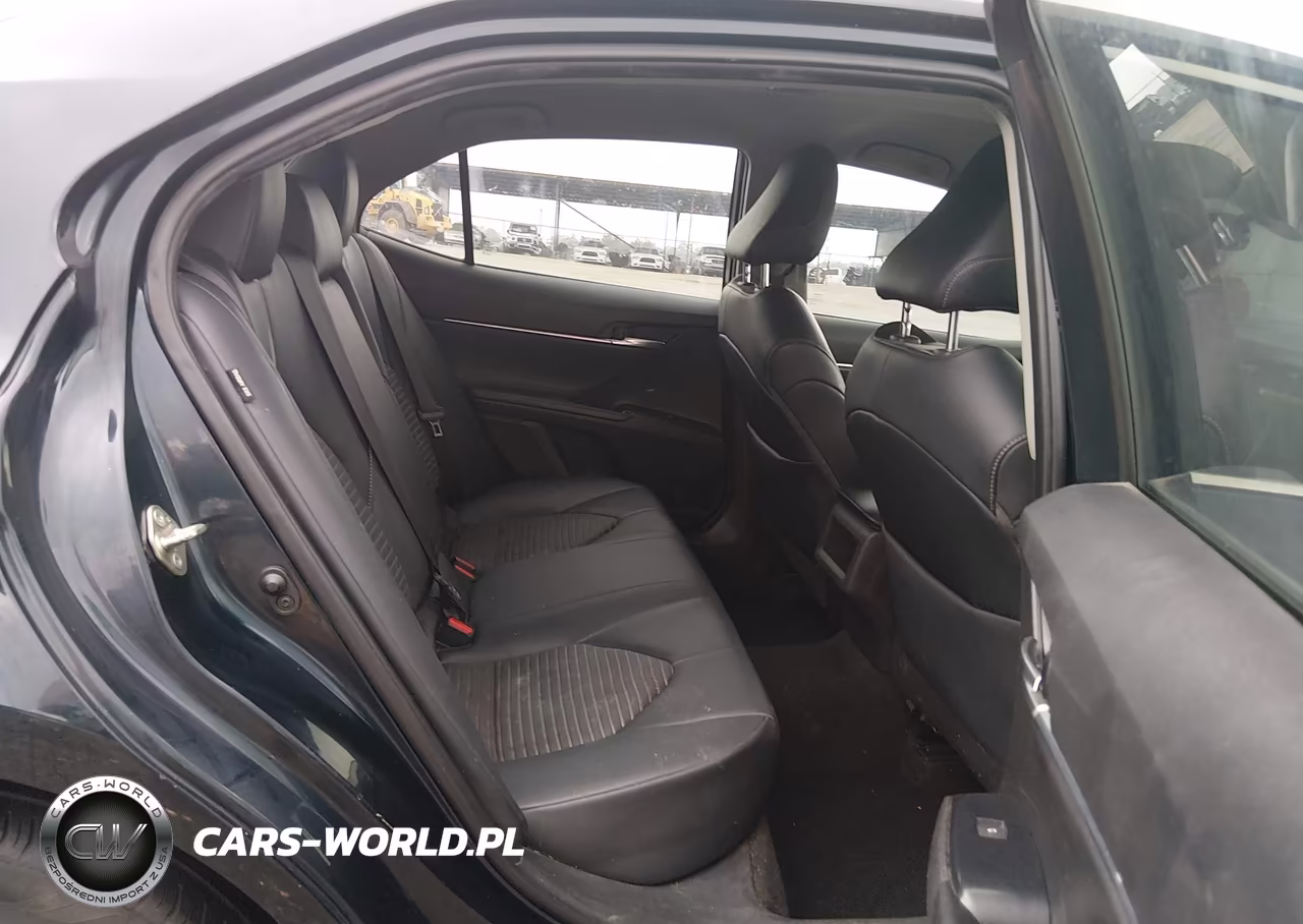 2020 Toyota Camry Se VIN:4T1G11AK3LU877219 - 8