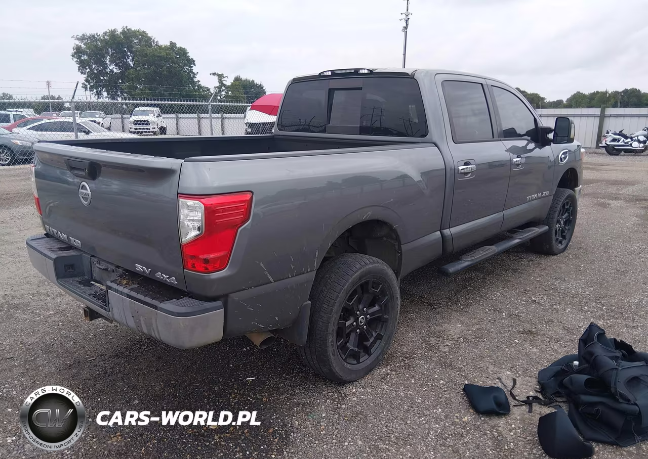 2017 Nissan Titan Xd Sv Diesel VIN:1N6BA1F32HN567254 - 4