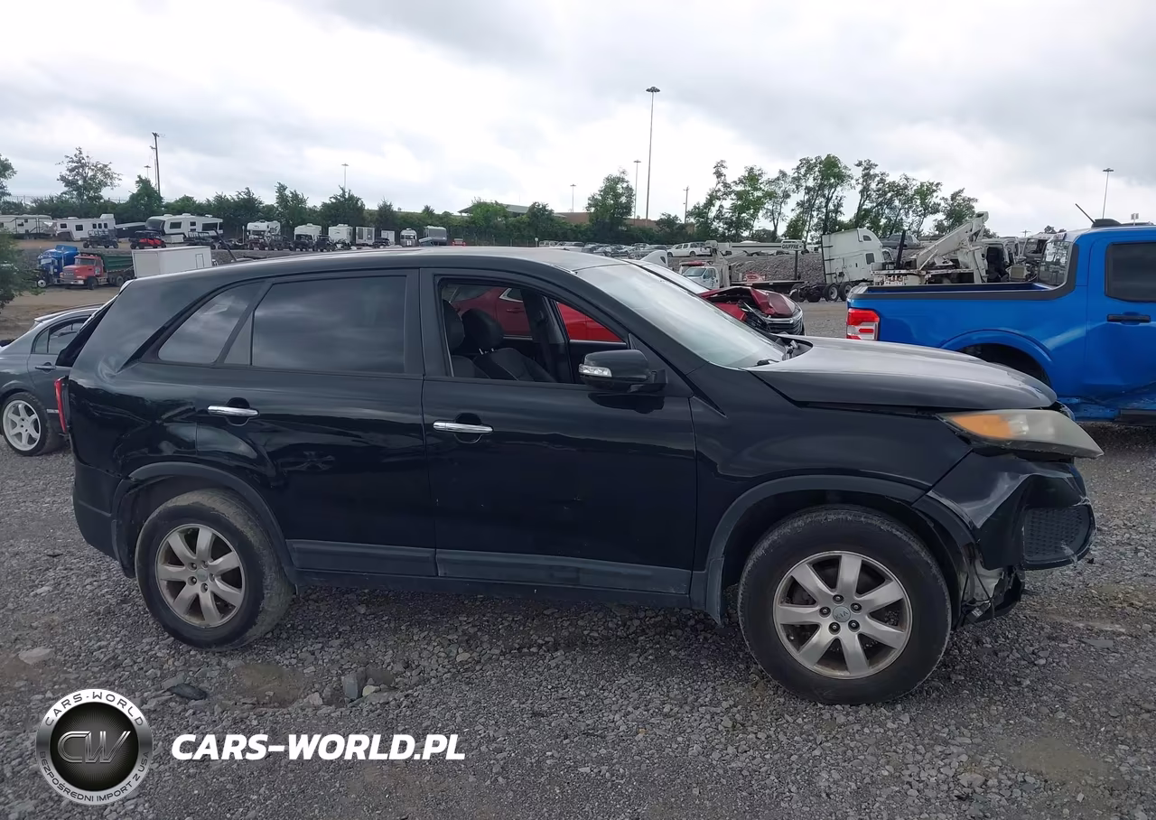 2012 Kia Sorento Lx VIN:5XYKT4A11CG216999 - 13