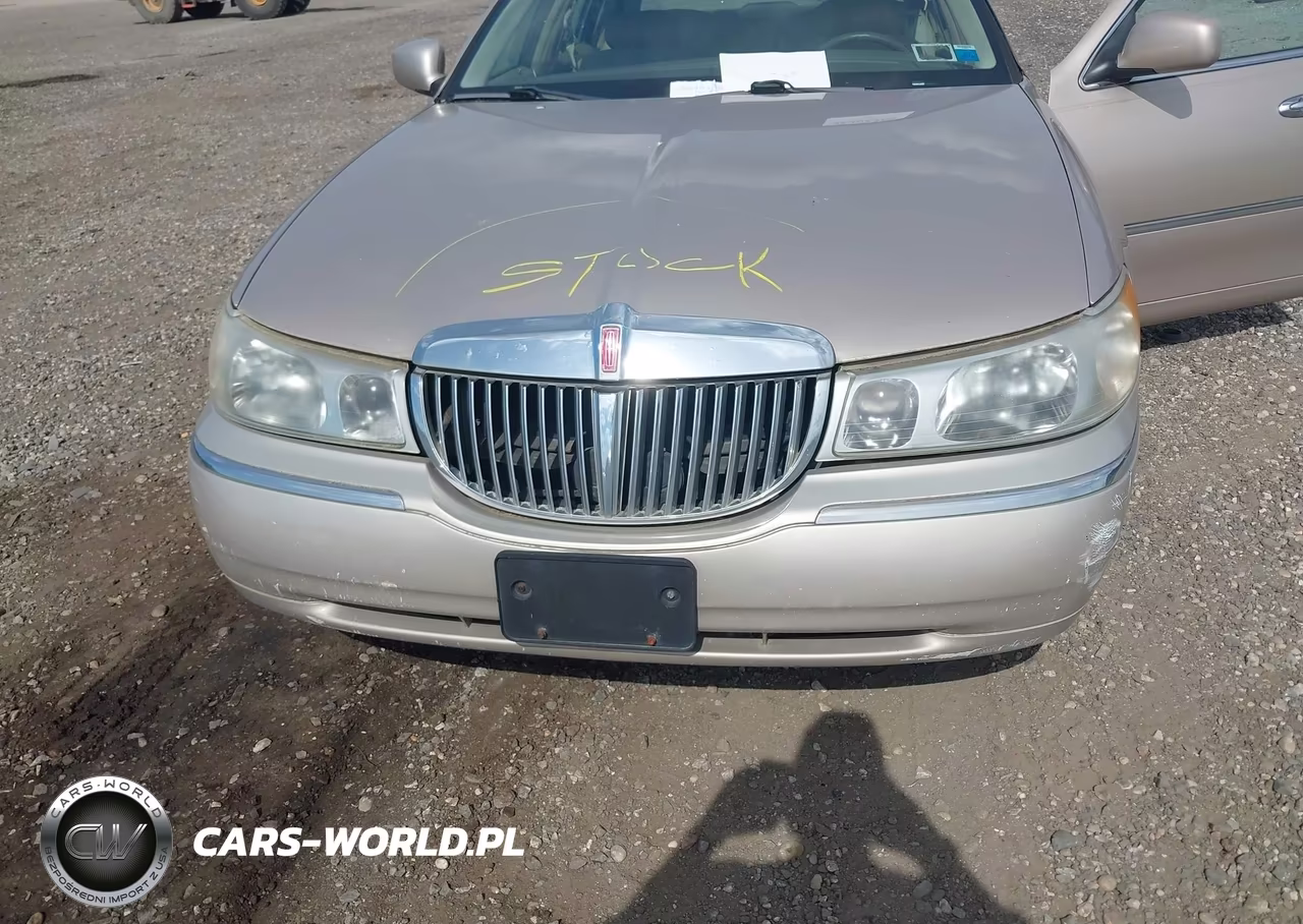 1998 Lincoln Town Car Executive VIN:1LNFM81WXWY727670 - 6