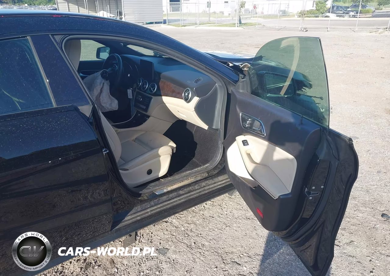 2018 Mercedes-Benz Cla 250 VIN:WDDSJ4EB9JN542540 - 5