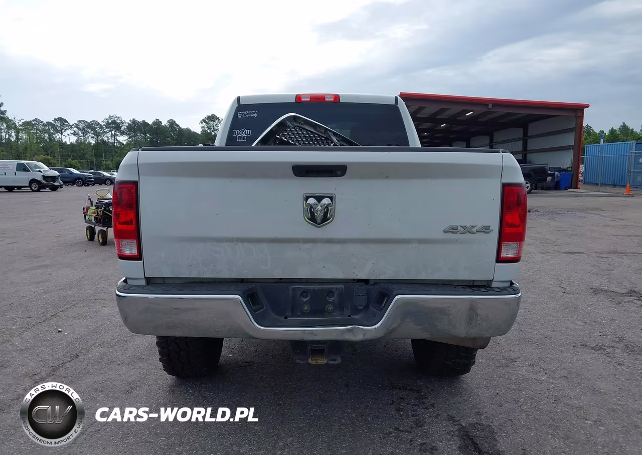 2018 Ram 2500 Tradesman 4X4 6'4 Box VIN:3C6UR5CL4JG209367 - 16