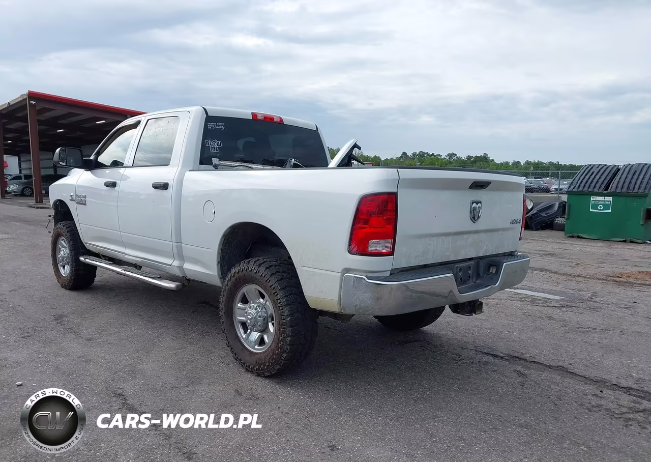 2018 Ram 2500 Tradesman 4X4 6'4 Box VIN:3C6UR5CL4JG209367 - 3