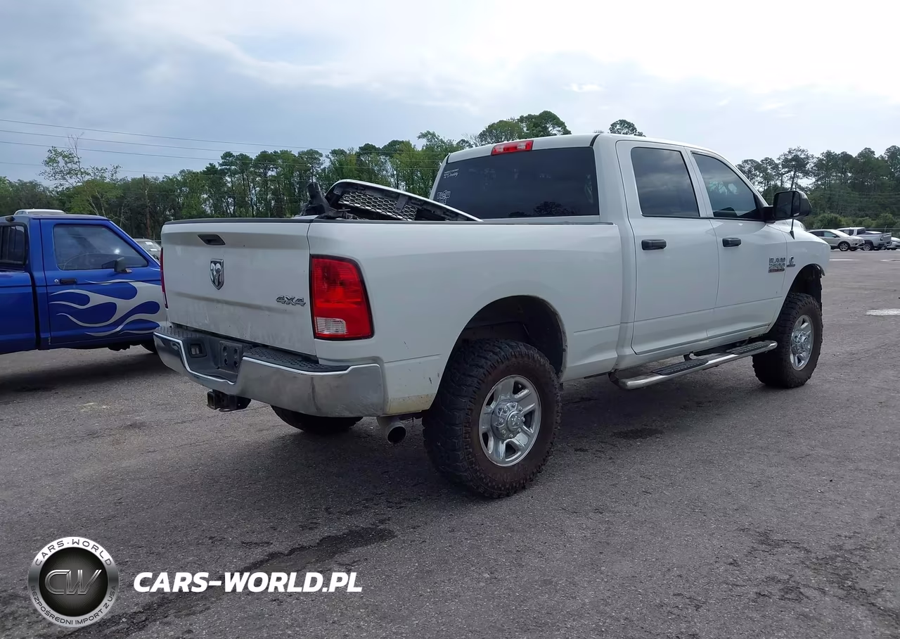2018 Ram 2500 Tradesman 4X4 6'4 Box VIN:3C6UR5CL4JG209367 - 4