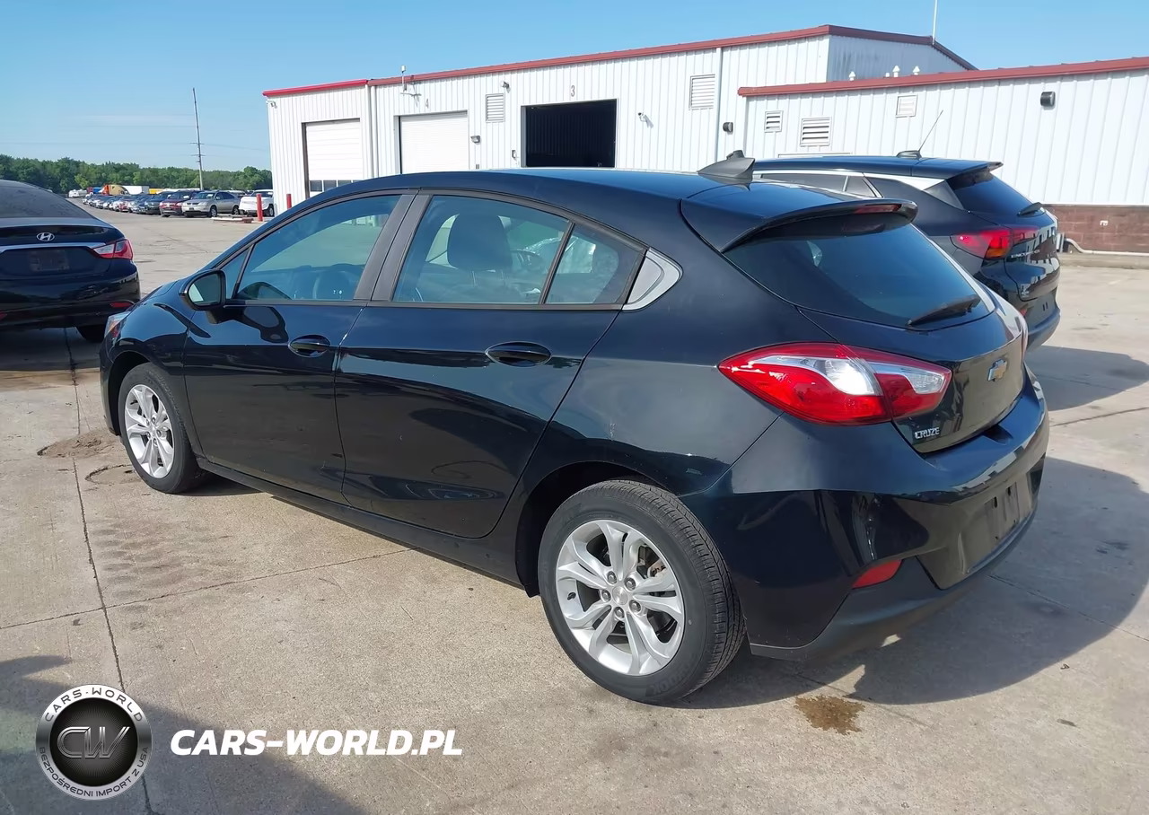 2019 Chevrolet Cruze Ls VIN:3G1BC6SM2KS565714 - 3