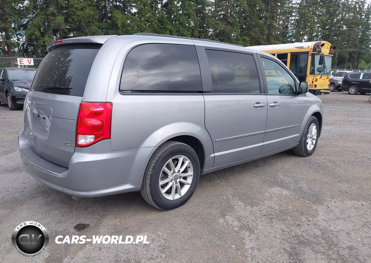 2016 Dodge Grand Caravan Sxt VIN:2C4RDGCG9GR374832 - 4