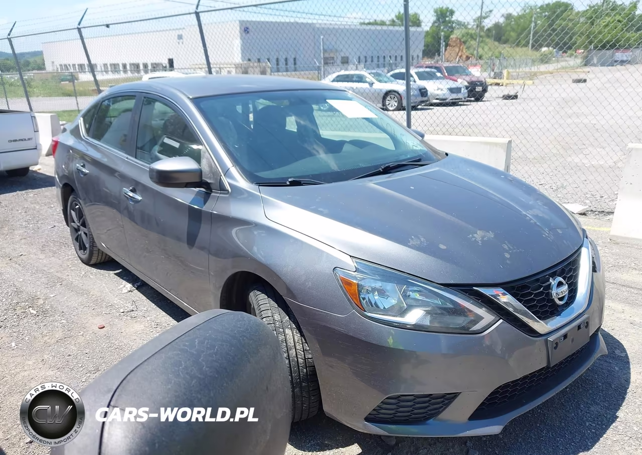 2016 Nissan Sentra S – zdjęcie 1 z 13