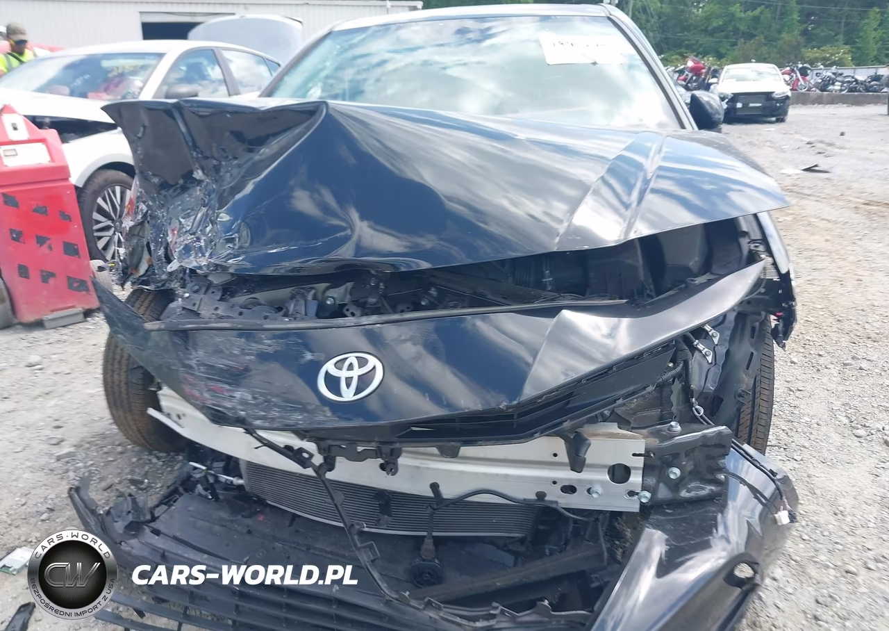 2025 Toyota Camry Le VIN:4T1DAACK5SU117520 - 6