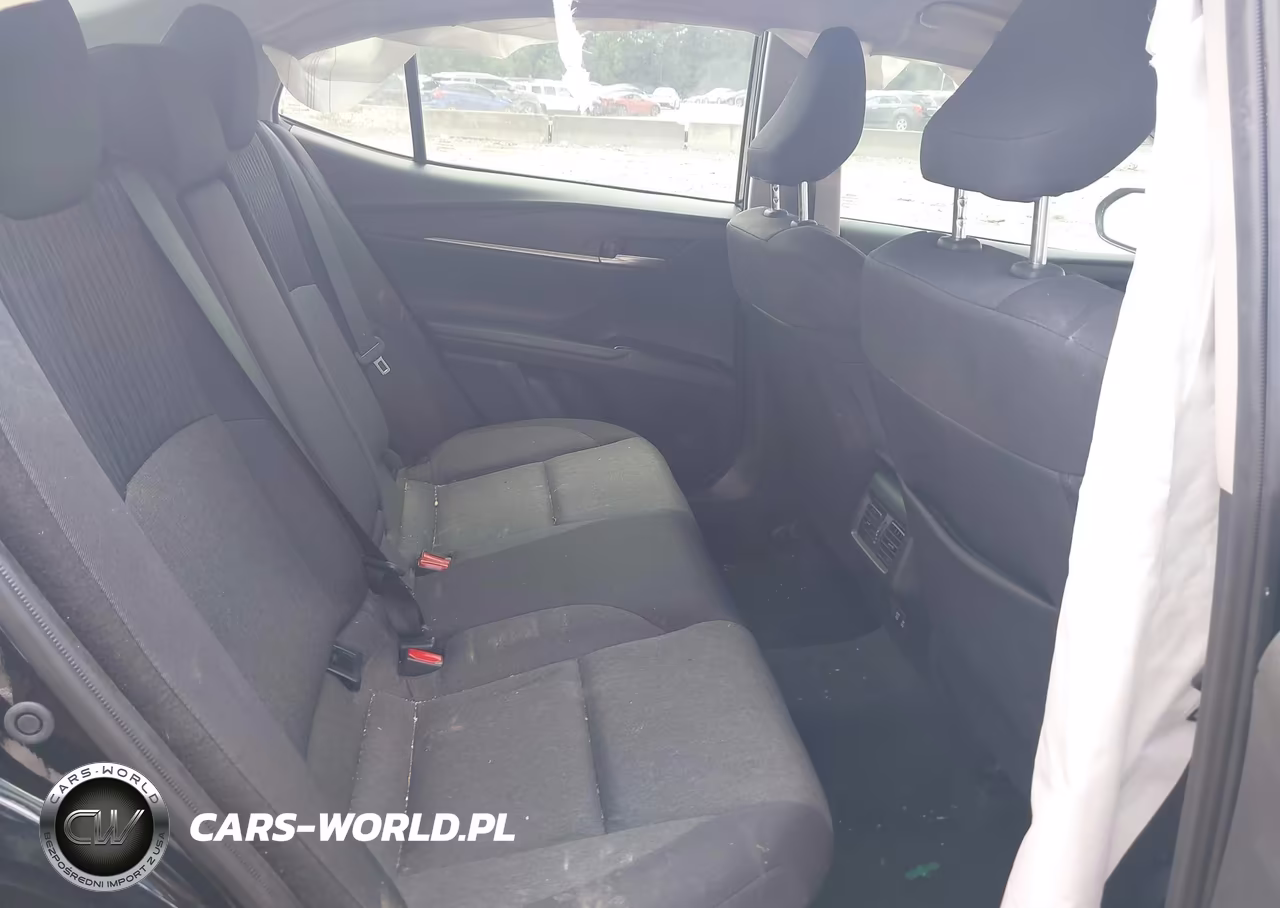 2025 Toyota Camry Le VIN:4T1DAACK5SU117520 - 8