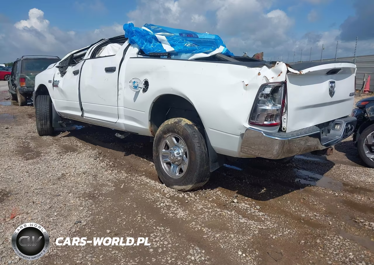 2014 Ram 2500 Tradesman VIN:3C6TR5CT6EG250682 - 3