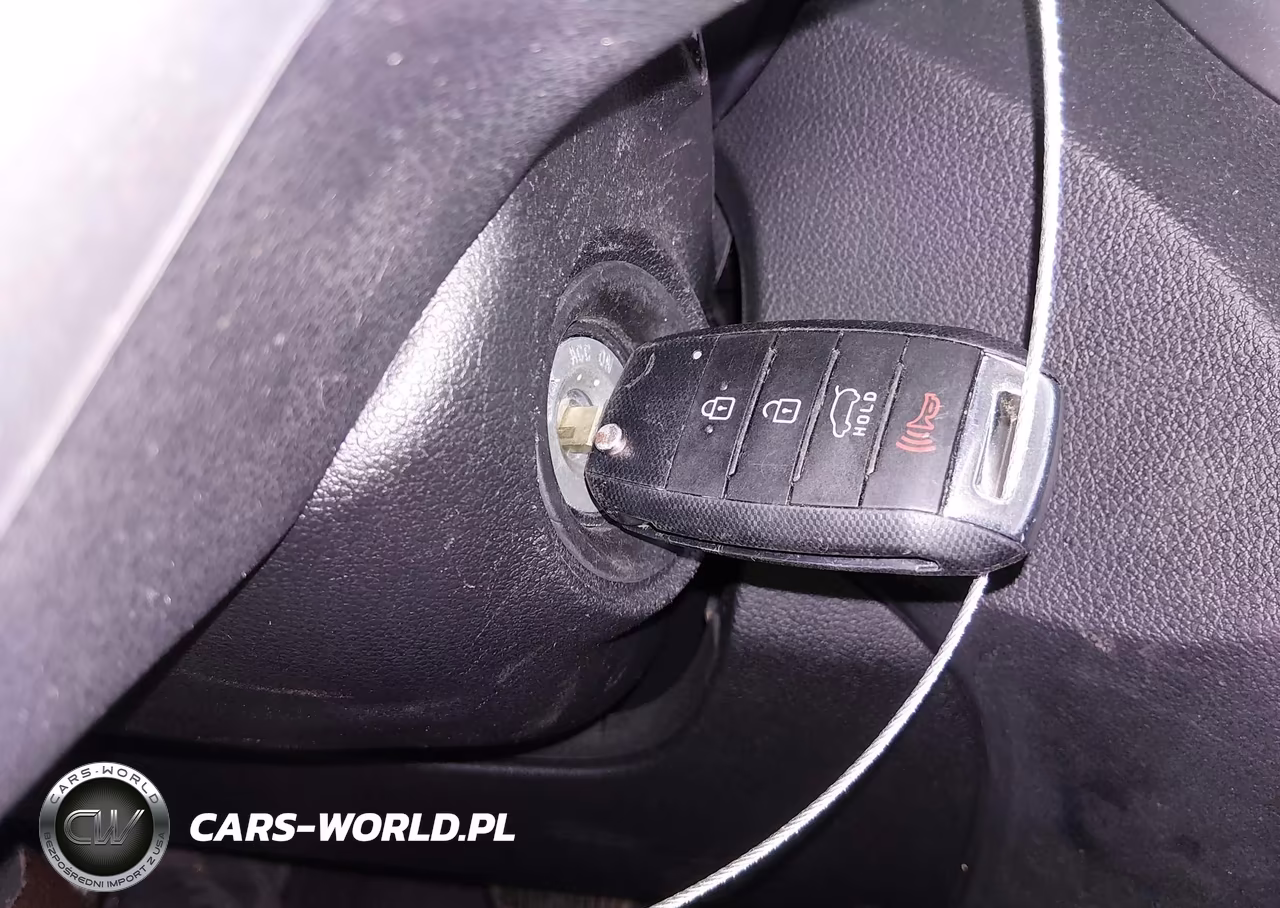 2018 Kia Sorento 2.4L L VIN:5XYPG4A37JG339151 - 11