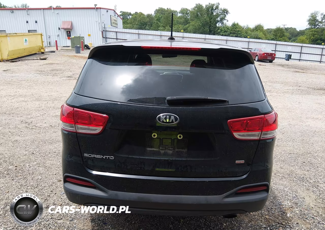 2018 Kia Sorento 2.4L L VIN:5XYPG4A37JG339151 - 17