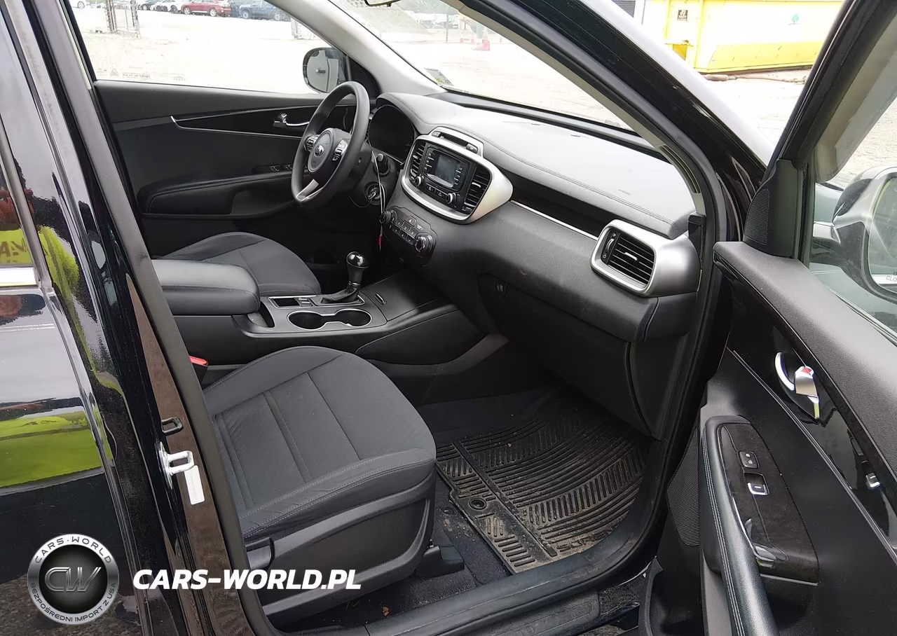 2018 Kia Sorento 2.4L L VIN:5XYPG4A37JG339151 - 5