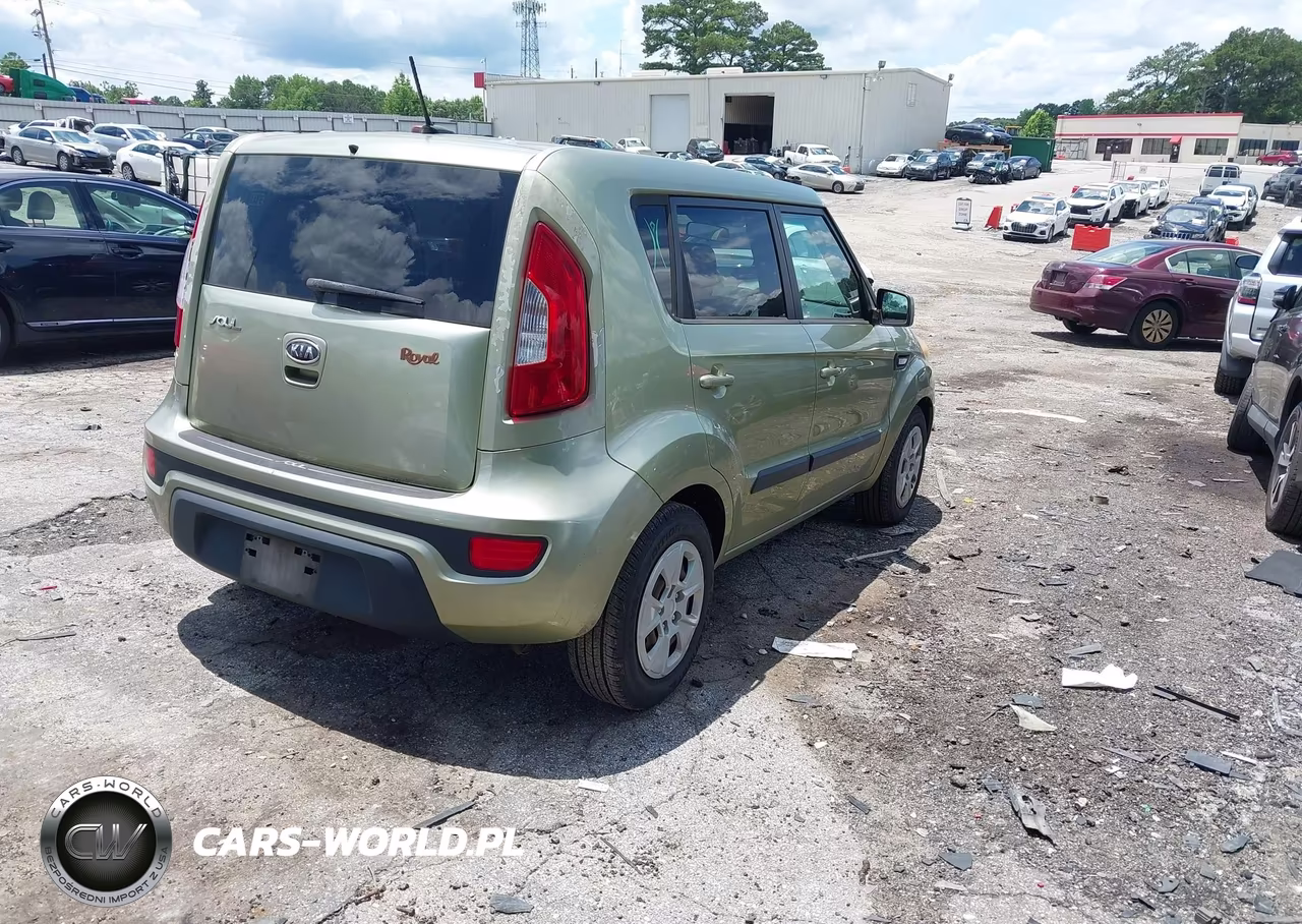 2012 Kia Soul VIN:KNDJT2A50C7433220 - 4