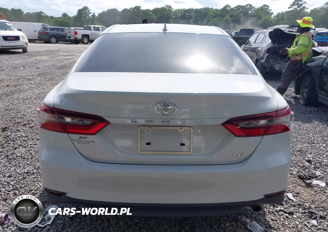 2024 Toyota Camry Le VIN:4T1C11AK6RU197063 - 16