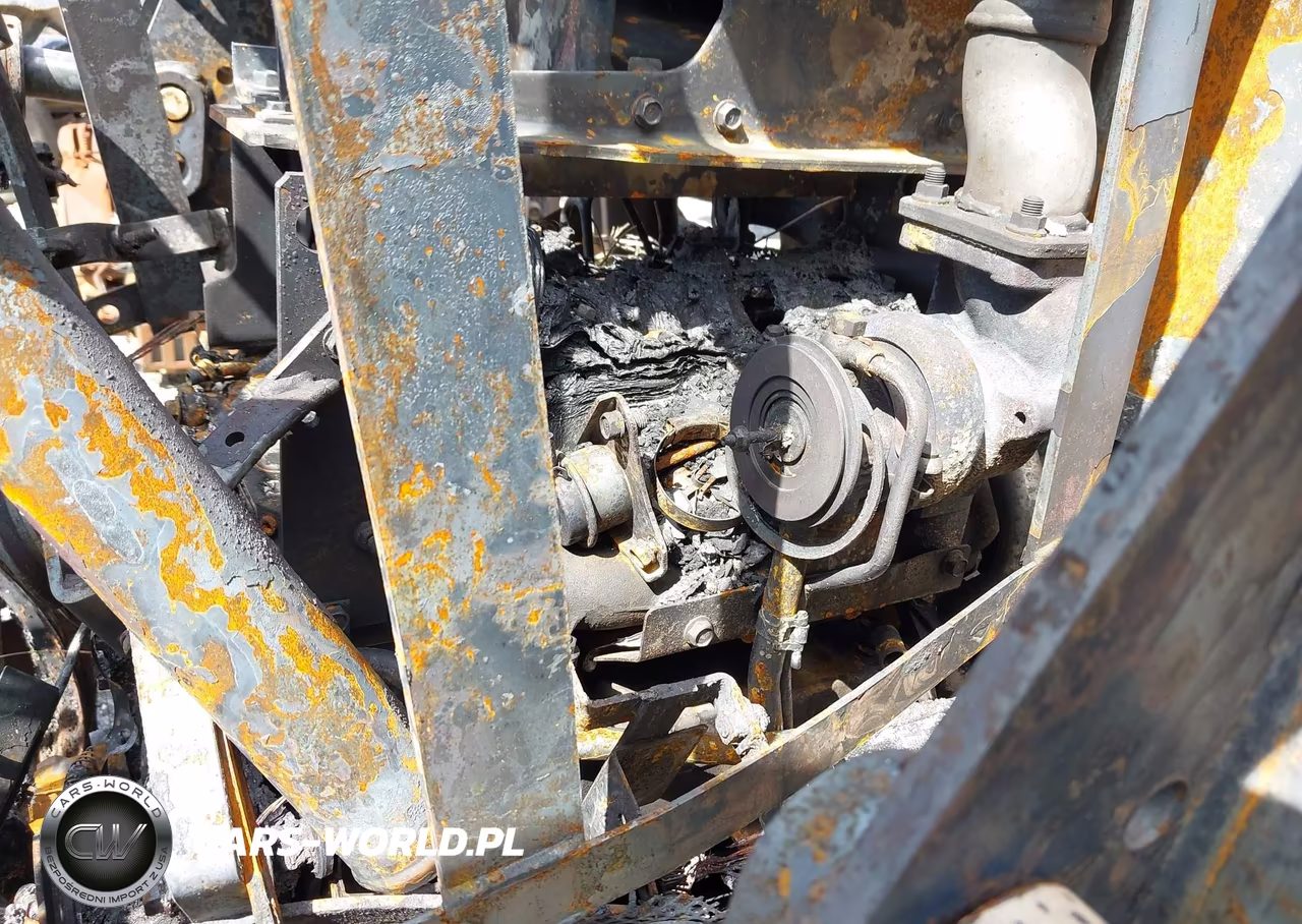 2017 Kubota M6-111 Tractor VIN:00000000000010214 - 10