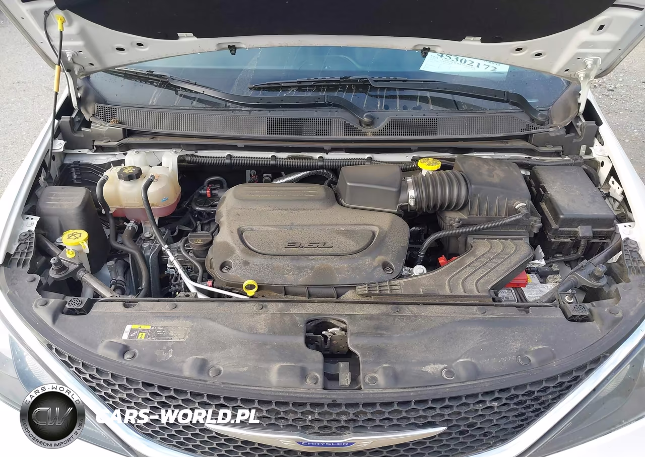 2020 Chrysler Voyager Lx VIN:2C4RC1CG7LR237639 - 10